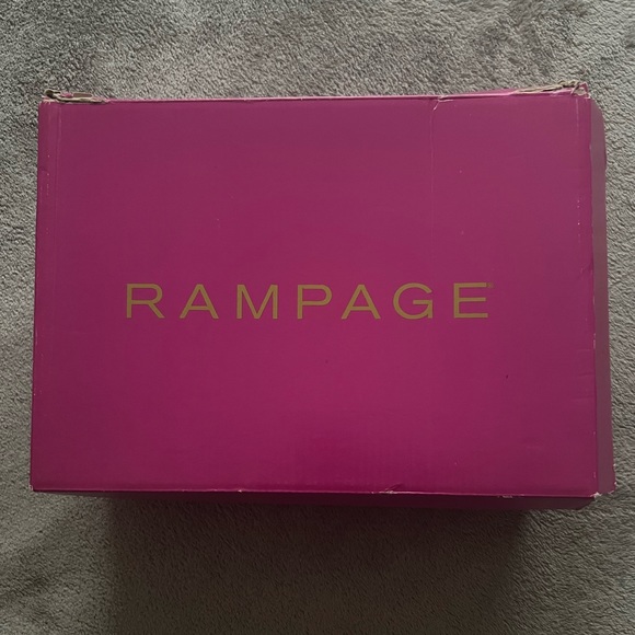 Black Rampage Wedges - Picture 2 of 6